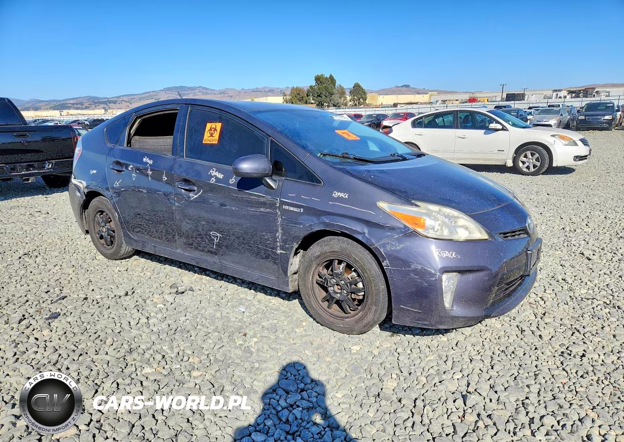 TOYOTA PRIUS VIN:JTDKN3DU3F0395776 - 4