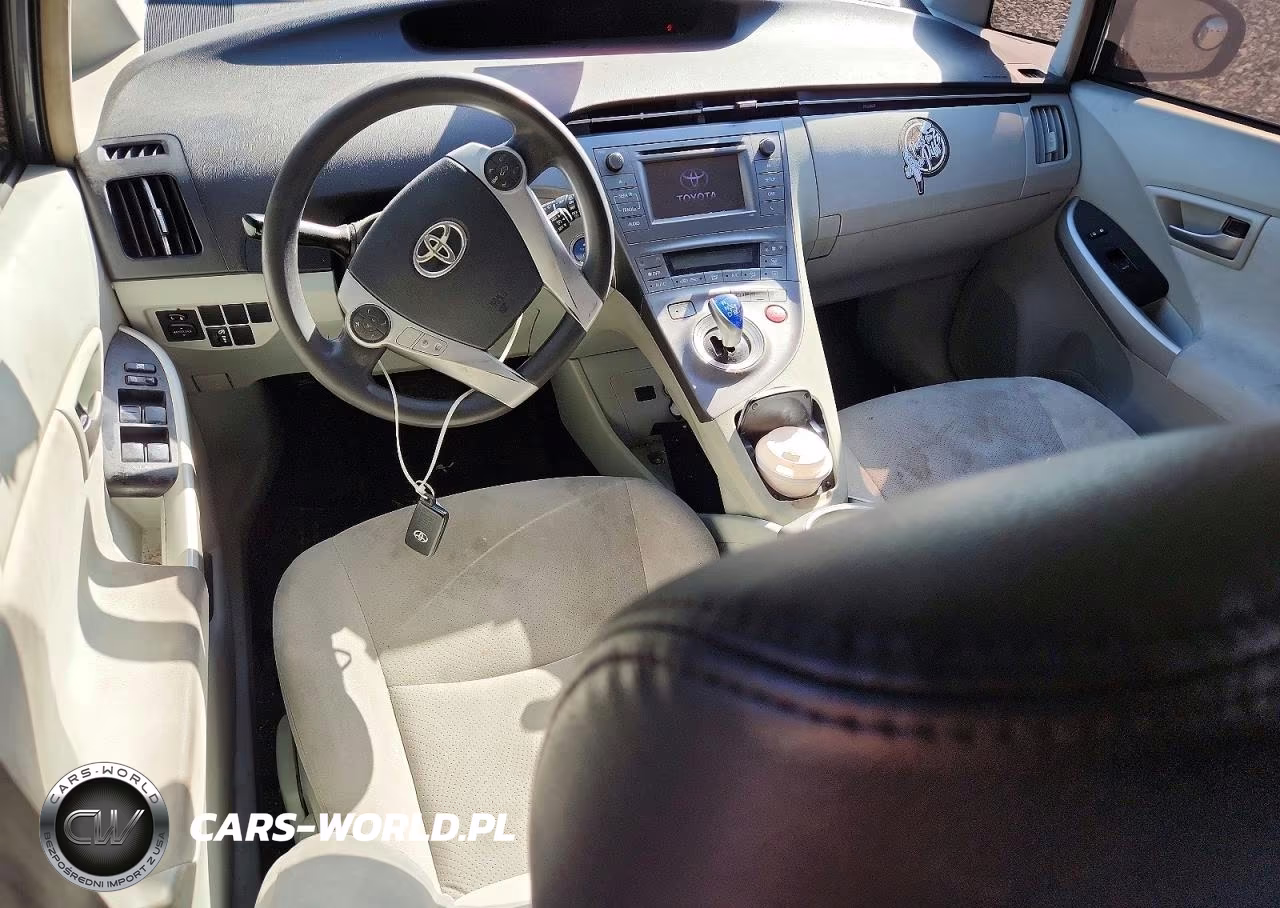 TOYOTA PRIUS VIN:JTDKN3DU3F0395776 - 8