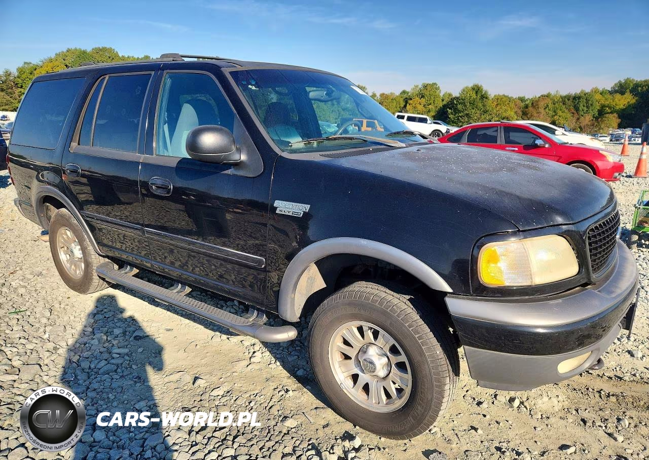 2002 Ford Expedition Xlt VIN:1FMPU16L62LA07011 - 4