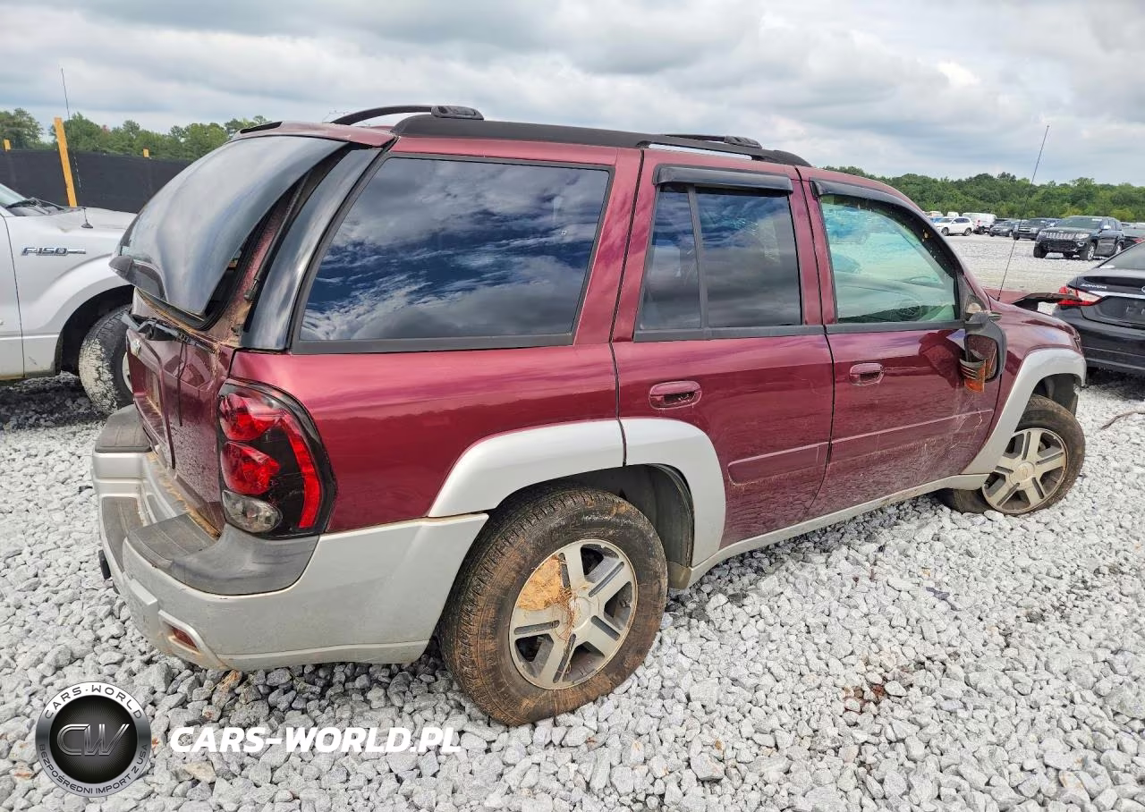 2005 Chevrolet Trailblazer Ls VIN:1GNDS13S452285366 - 3