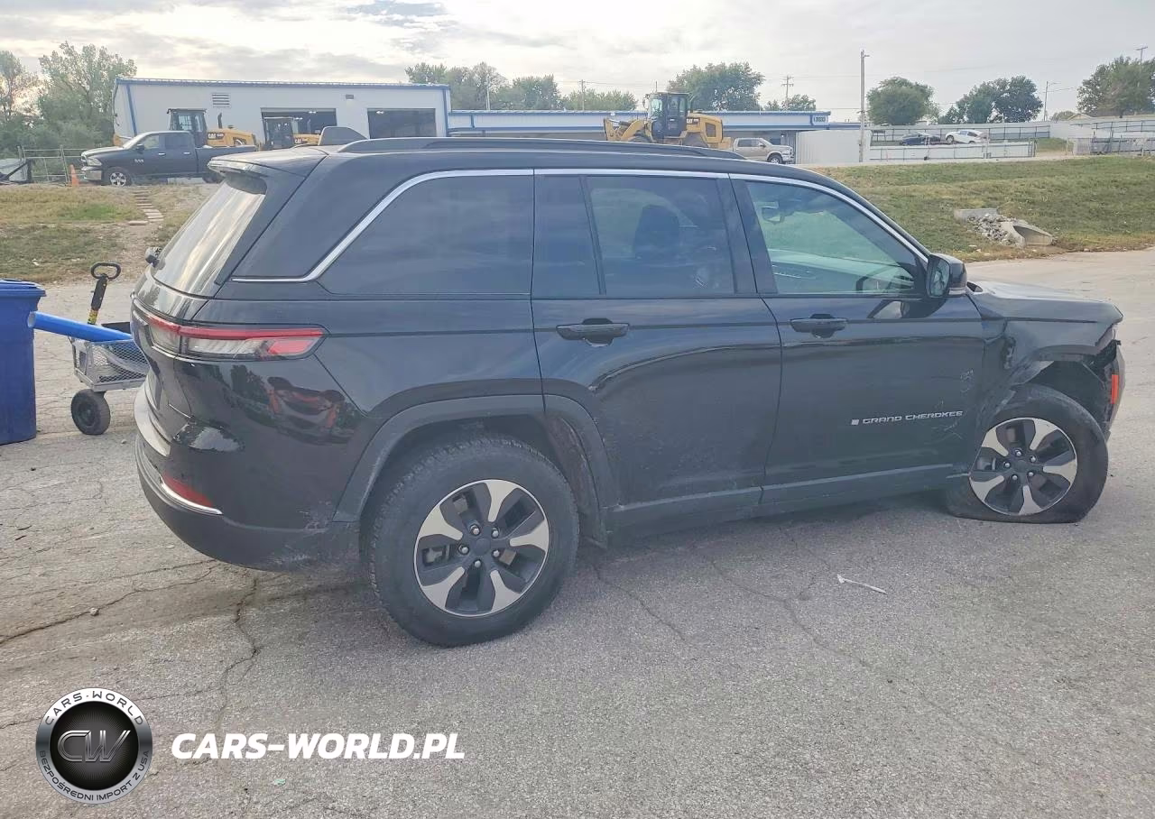 2024 Jeep Grand Cherokee Limited 4Xe VIN:1C4RJYB67RC116649 - 3