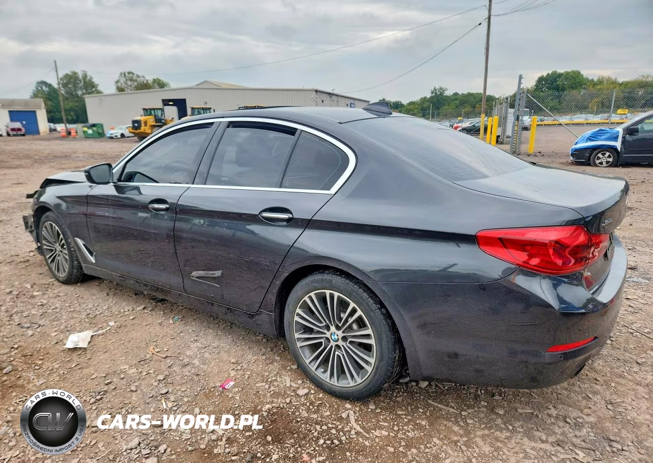 2017 BMW 530 Xi VIN:WBAJA7C34HG903784 - 2