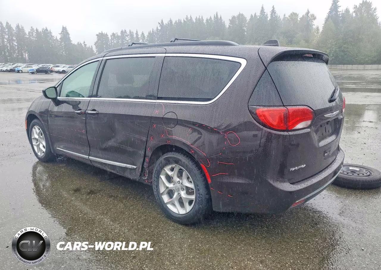 2017 Chrysler Pacifica Touring L VIN:2C4RC1BG3HR809542 - 2