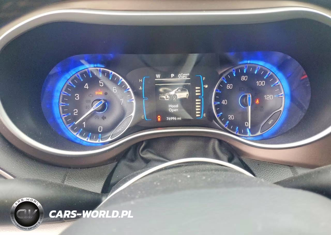 2017 Chrysler Pacifica Touring L VIN:2C4RC1BG3HR809542 - 9