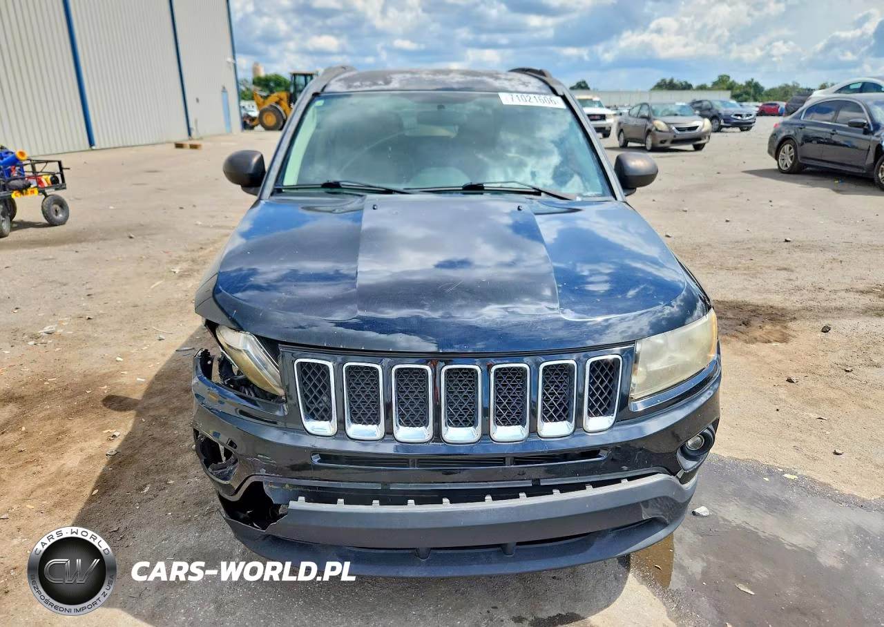 2014 Jeep Compass Sport VIN:1C4NJCBA2ED728316 - 5