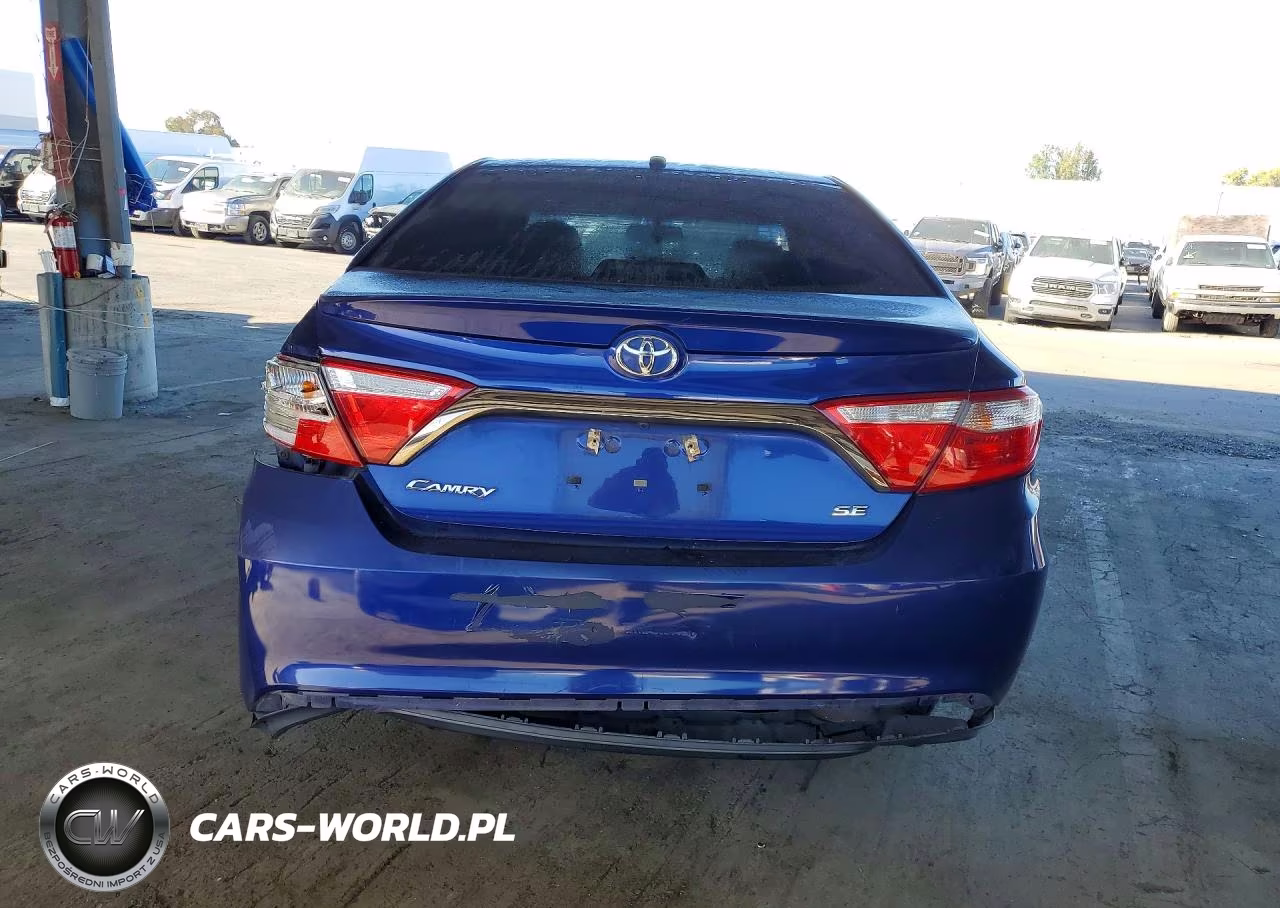 2015 Toyota Camry Se VIN:4T1BF1FK2FU883795 - 6