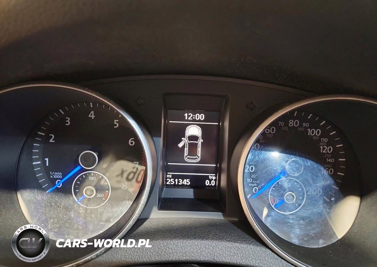 2013 Volkswagen Golf R VIN:WVWPF7AJ9DW076302 - 9