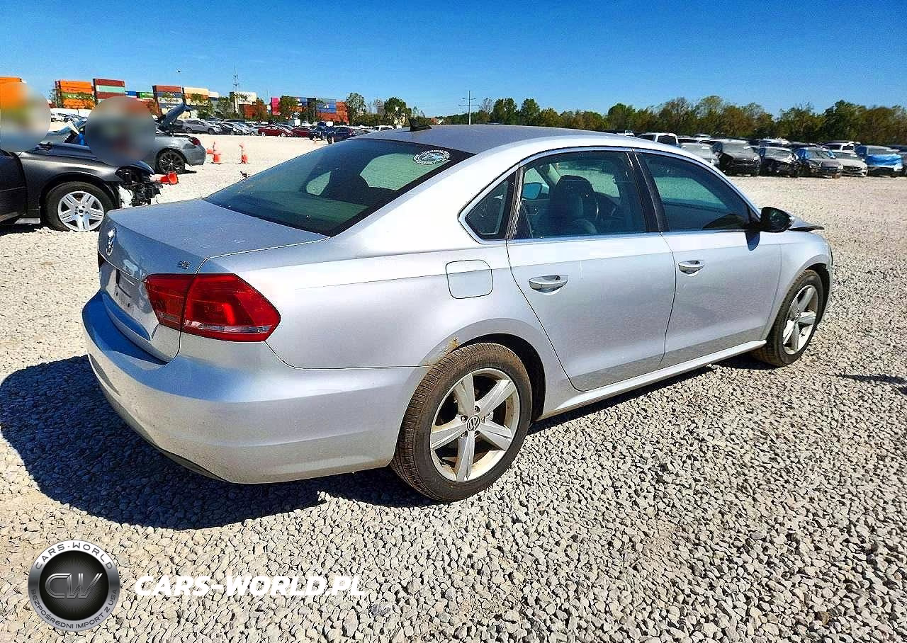 2012 Volkswagen Passat Se VIN:1VWBP7A38CC028697 - 3