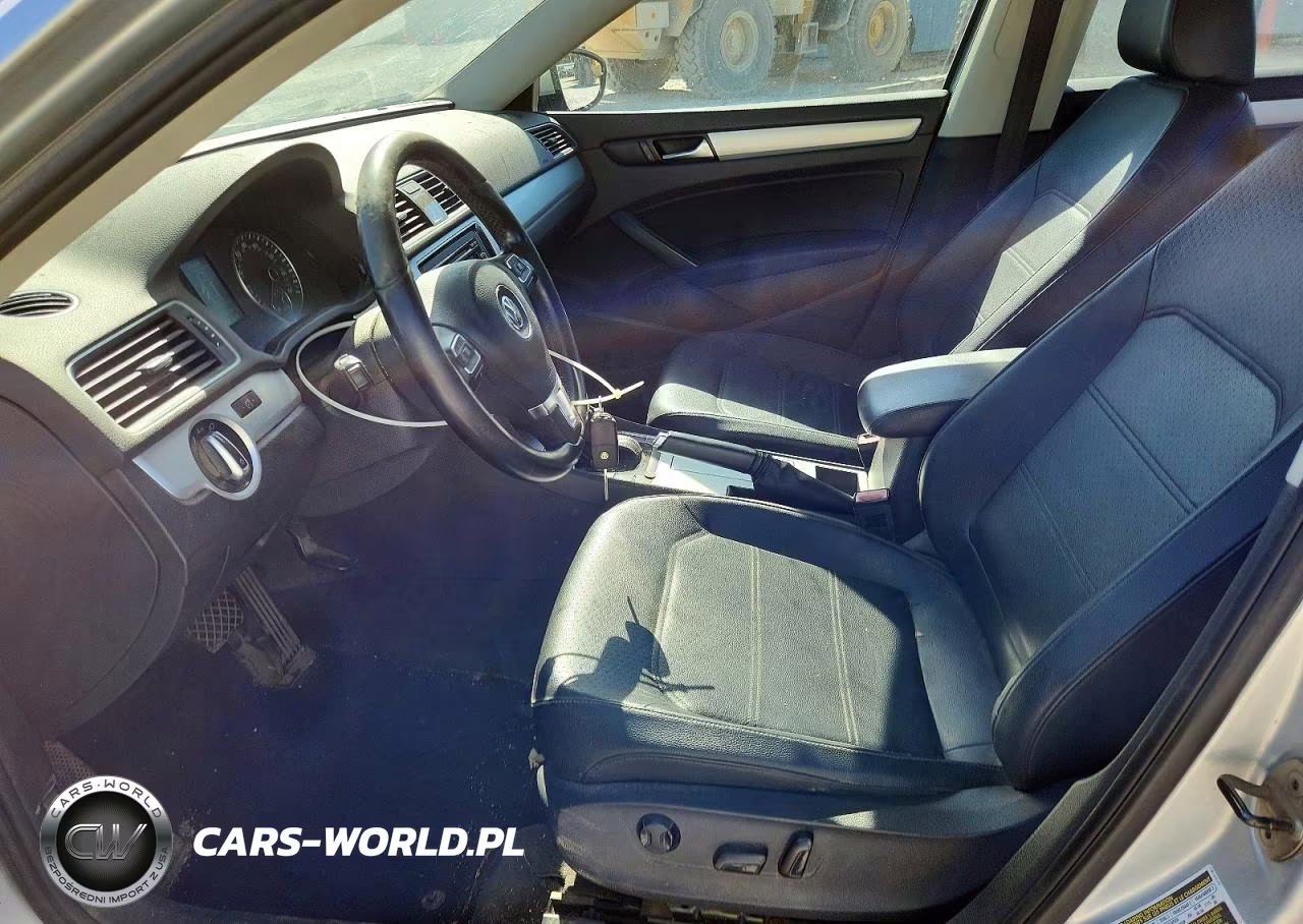 2012 Volkswagen Passat Se VIN:1VWBP7A38CC028697 - 7