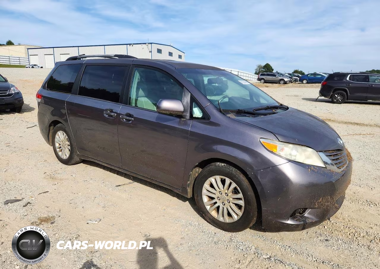 2011 Toyota Sienna Xle 8-Passenger VIN:5TDYK3DC9BS104263 - 4