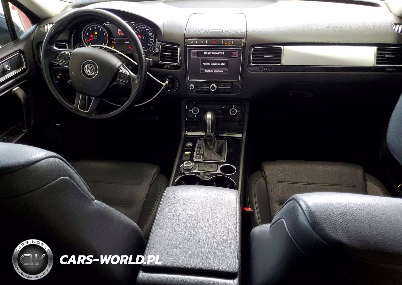 2016 Volkswagen Touareg Sport VIN:WVGEF9BP8GD012916 - 8