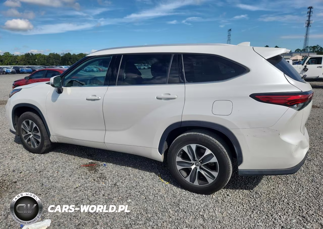 2022 Toyota Highlander Hybrid Xle VIN:5TDGARAH3NS509783 - 2