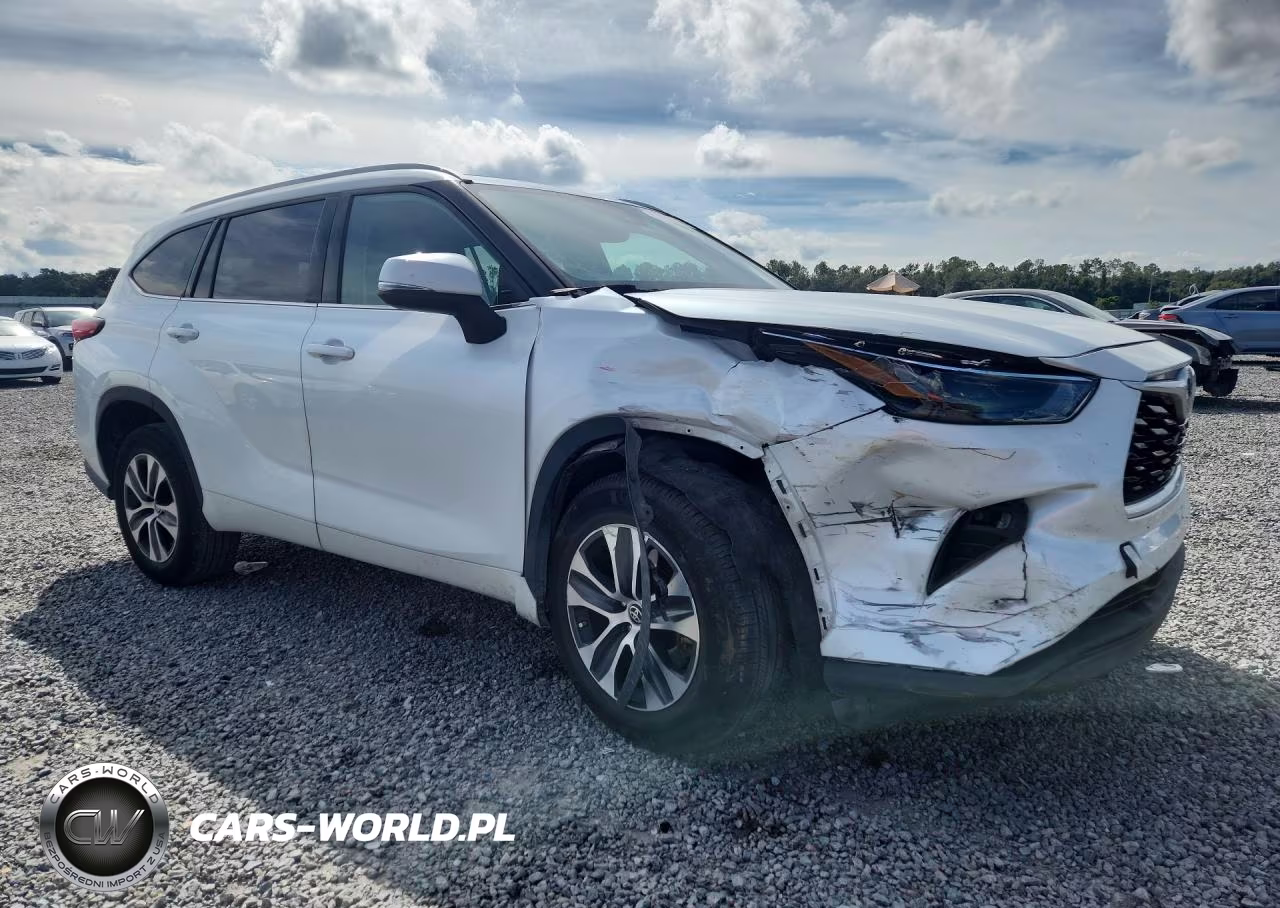 2022 Toyota Highlander Hybrid Xle VIN:5TDGARAH3NS509783 - 4