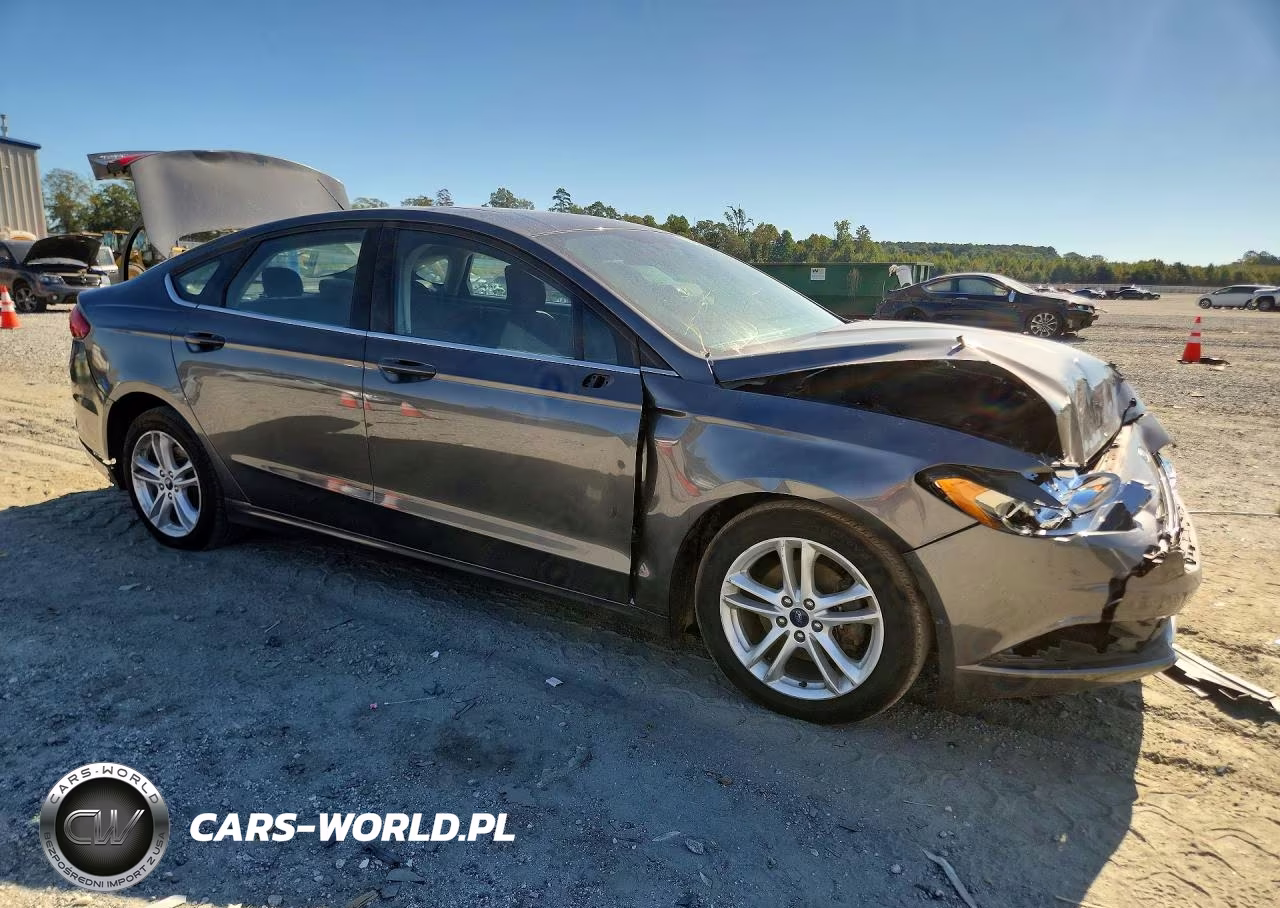 2018 Ford Fusion Se Hybrid VIN:3FA6P0LU9JR116597 - 4