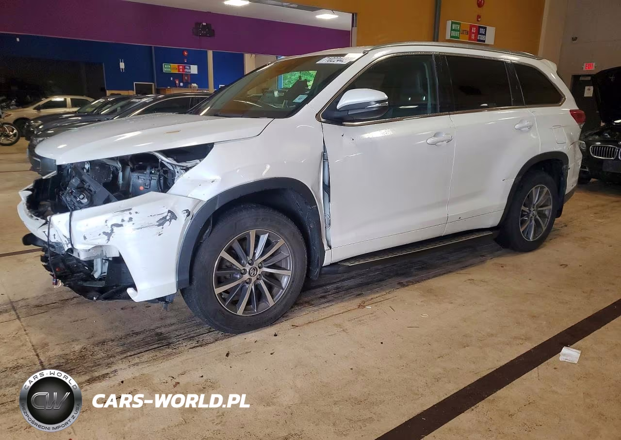 2017 Toyota Highlander Xle VIN:5TDJZRFH9HS477031 - 1