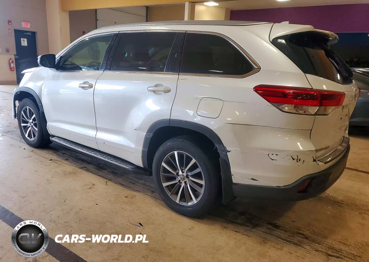 2017 Toyota Highlander Xle VIN:5TDJZRFH9HS477031 - 2