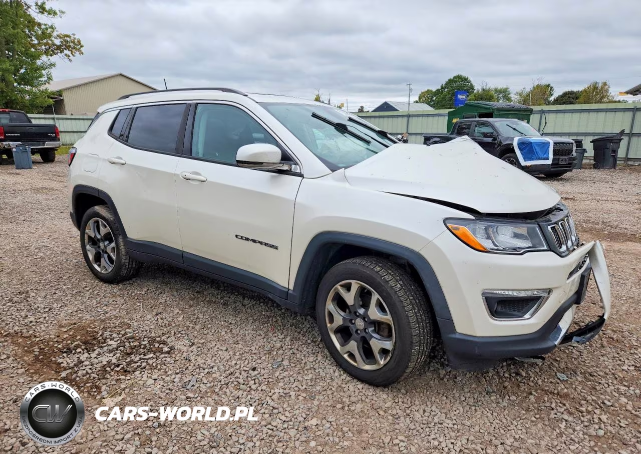 2017 Jeep Compass Limited VIN:3C4NJDCB1HT627814 - 4