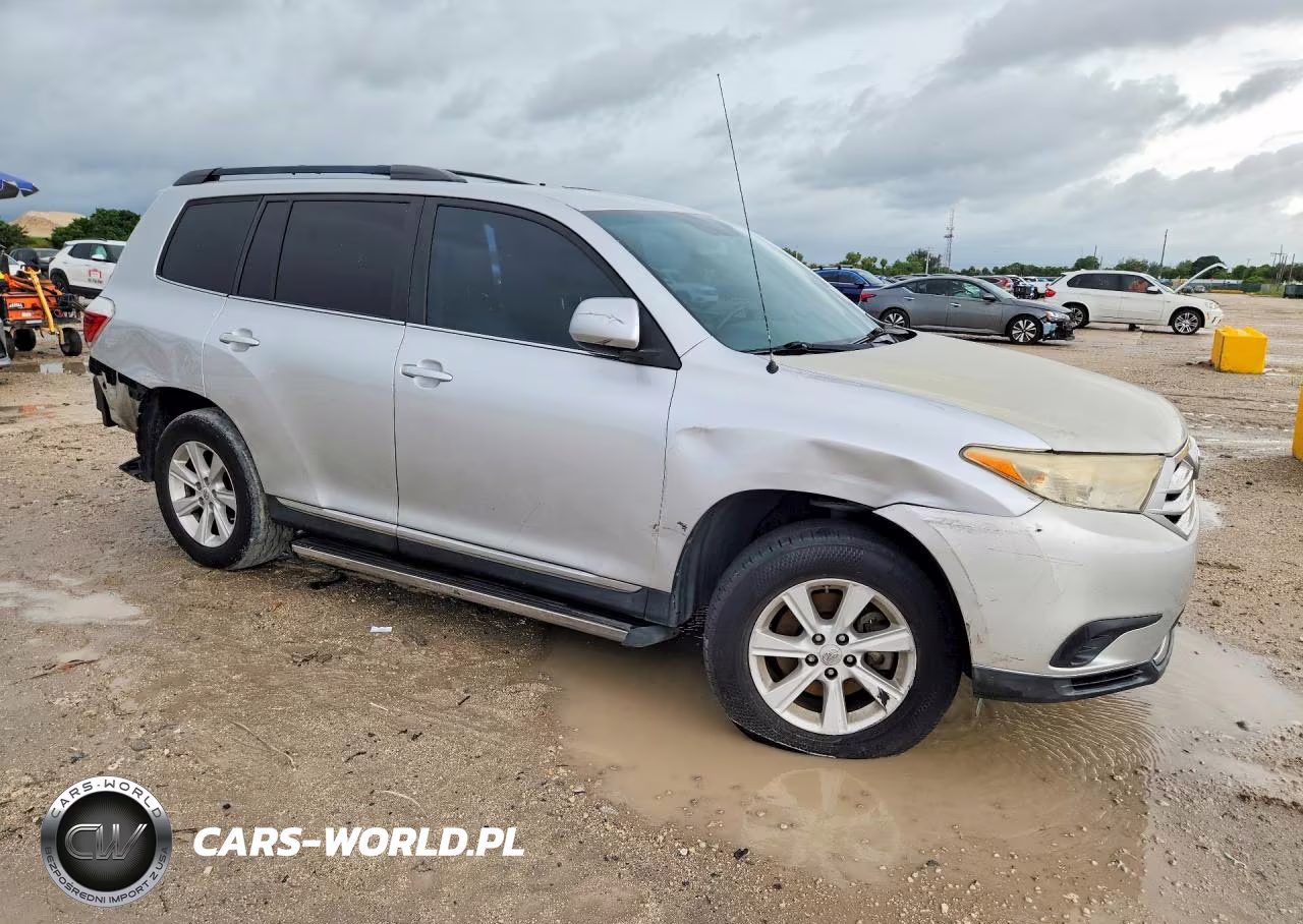 2012 Toyota Highlander Base VIN:5TDZK3EHXCS058488 - 4