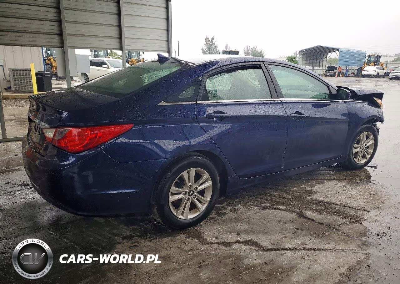2011 Hyundai Sonata Gls VIN:5NPEB4AC5BH302468 - 3