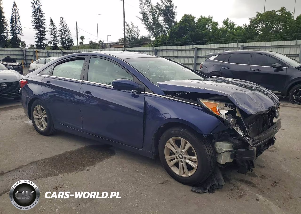 2011 Hyundai Sonata Gls VIN:5NPEB4AC5BH302468 - 4