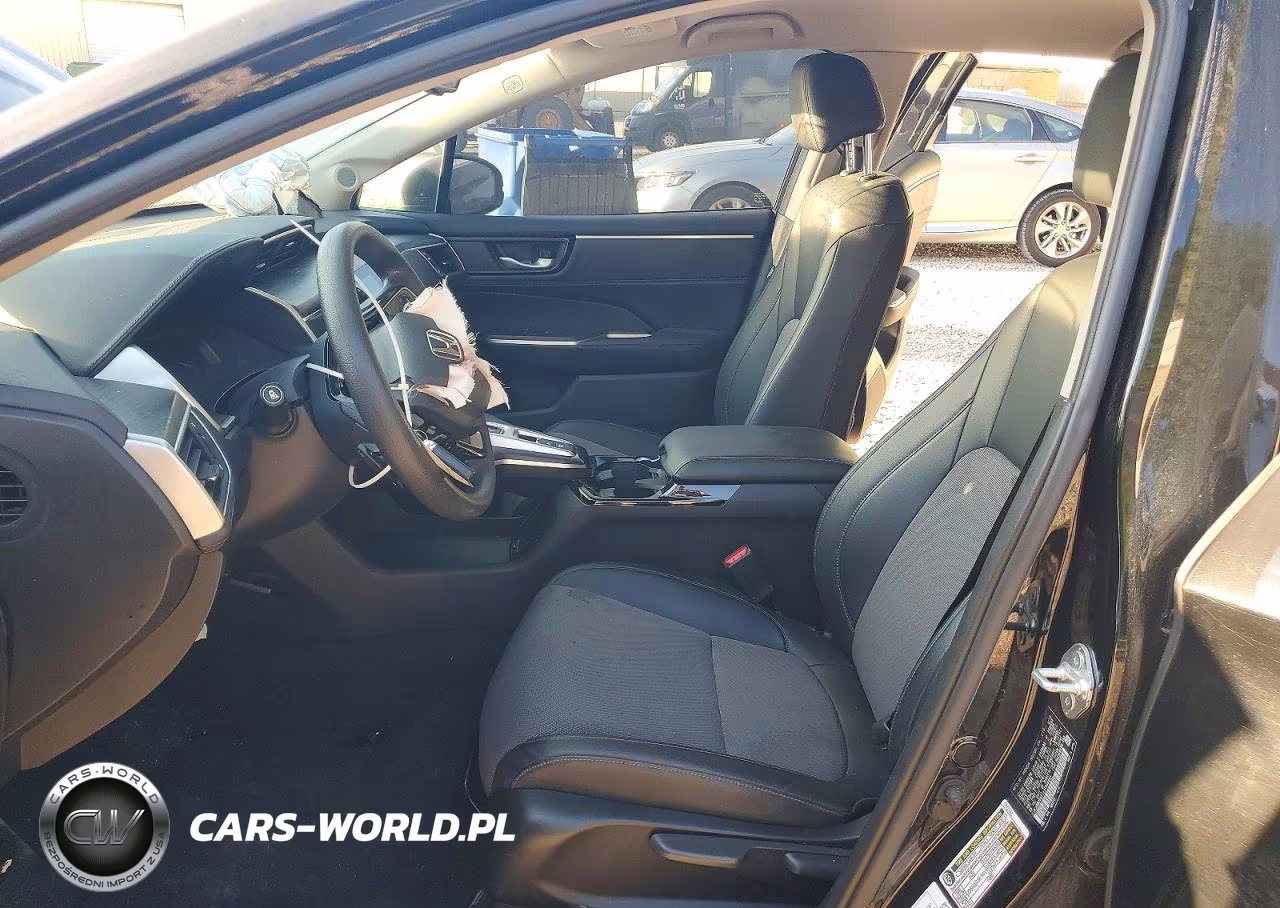 2018 Honda Clarity VIN:JHMZC5F17JC009868 - 7