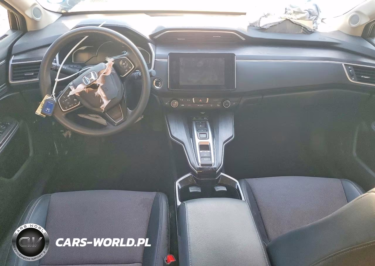 2018 Honda Clarity VIN:JHMZC5F17JC009868 - 8