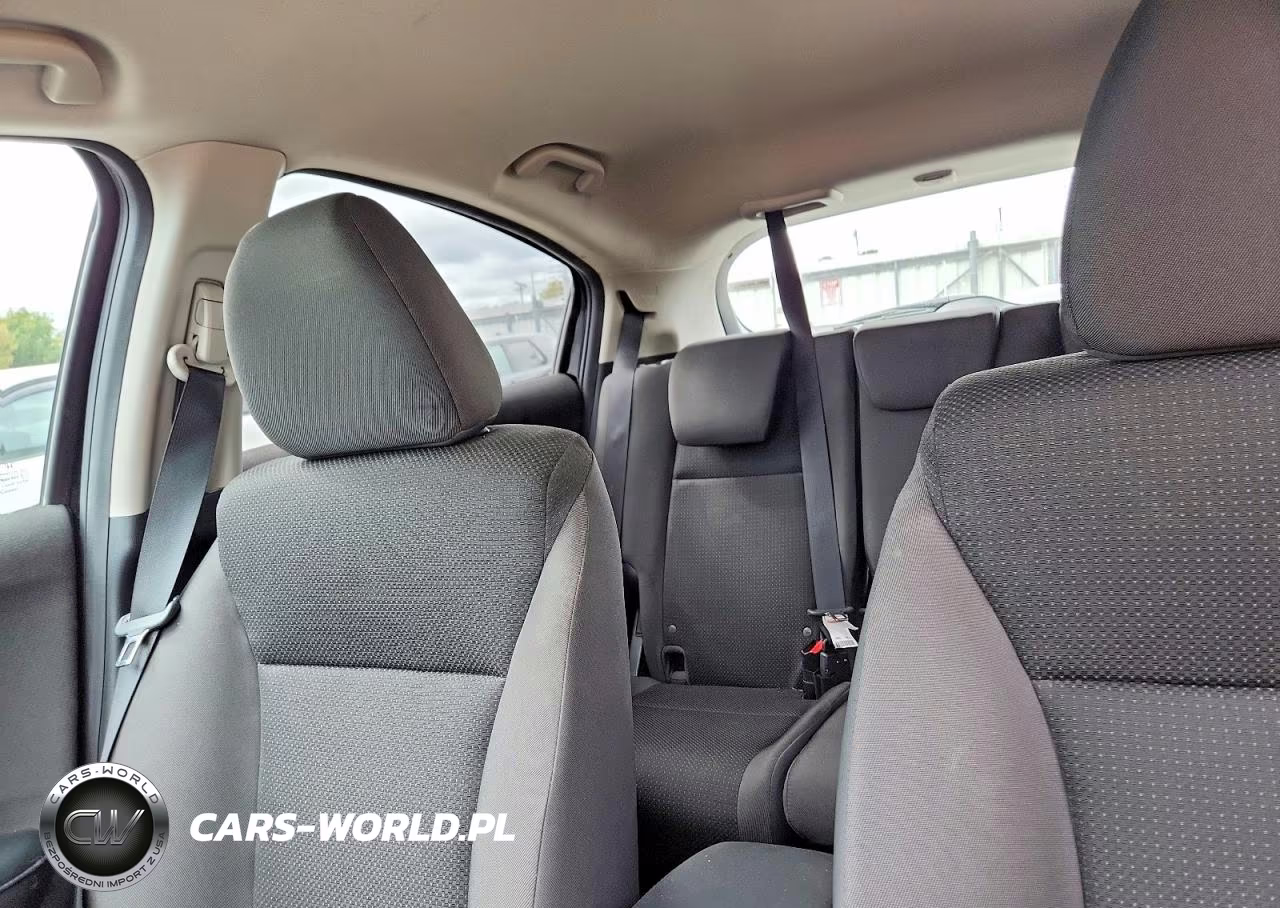 2022 Honda Hr-V Lx VIN:3CZRU6H36NM766178 - 10