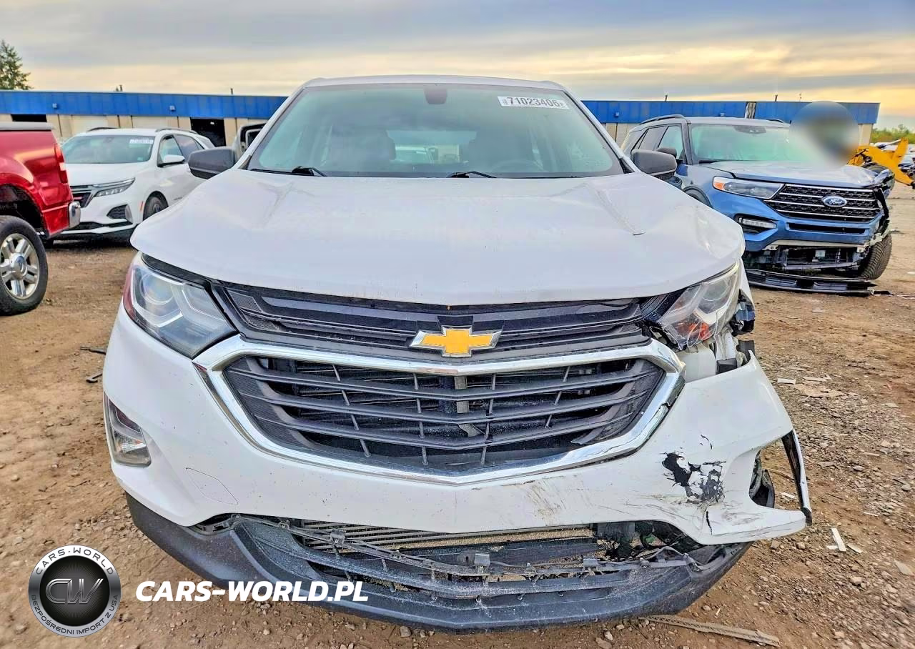 2018 Chevrolet Equinox Ls VIN:3GNAXHEV3JL103038 - 5