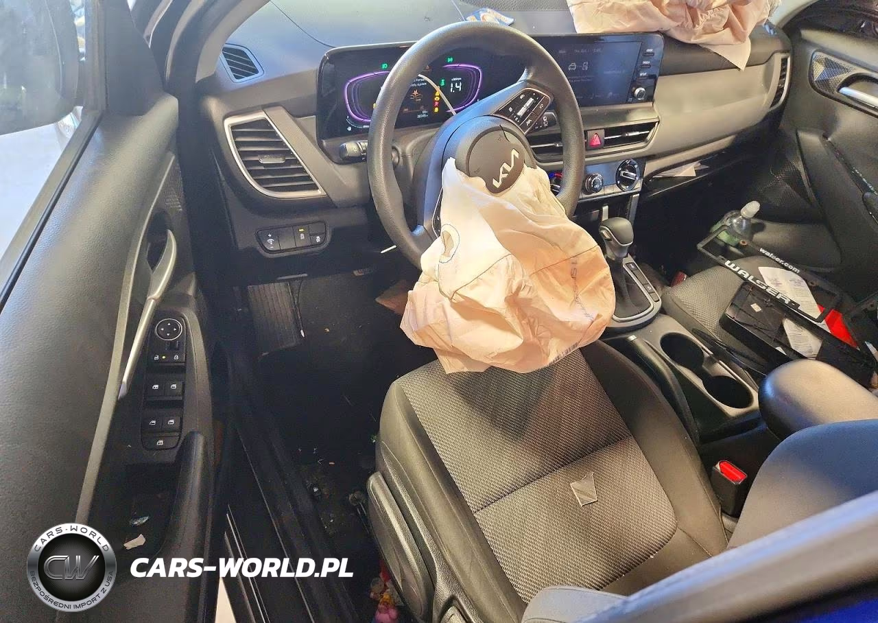 2025 Kia Seltos Lx VIN:KNDEPCAA6S7770885 - 8