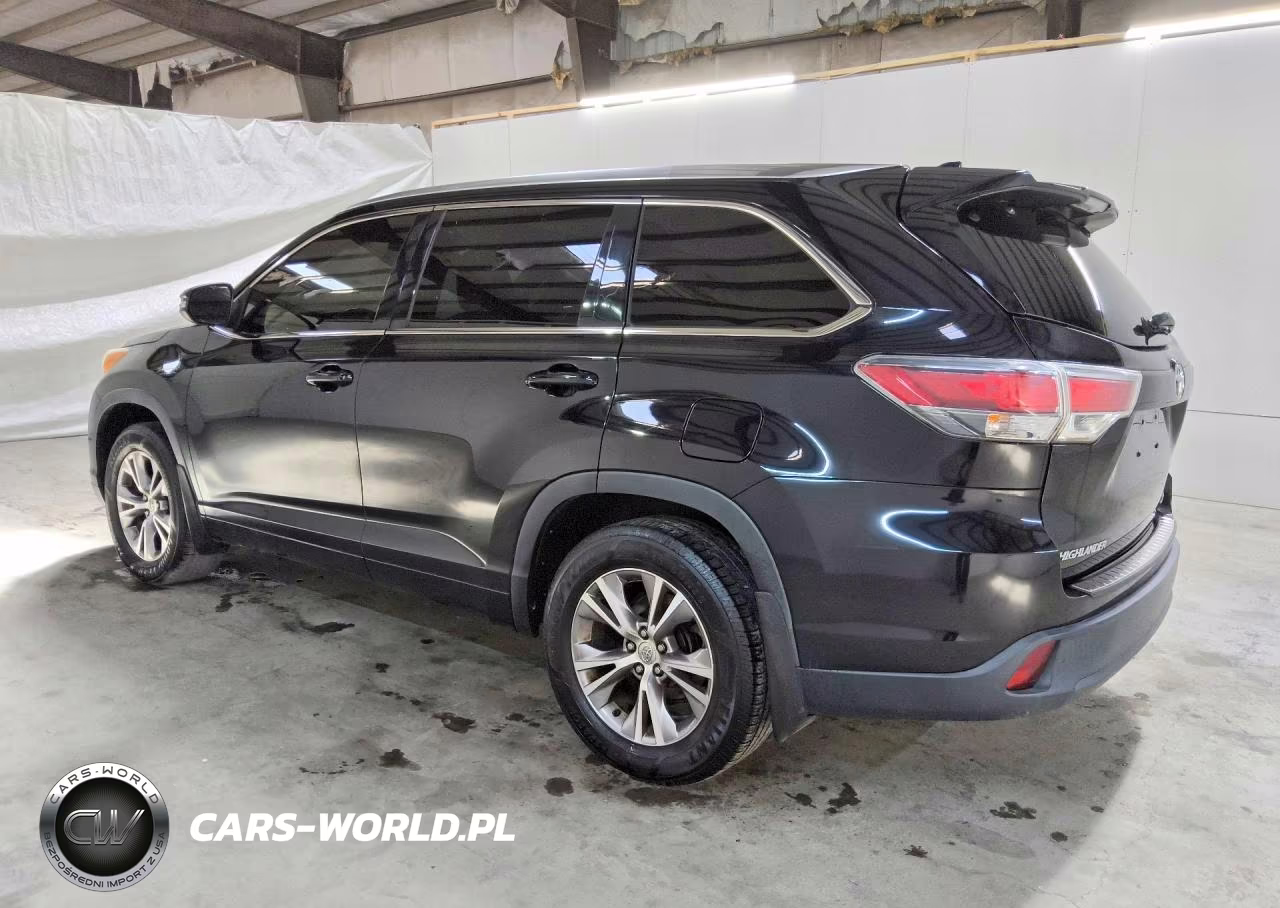 2015 Toyota Highlander Xle VIN:5TDJKRFH1FS156795 - 2