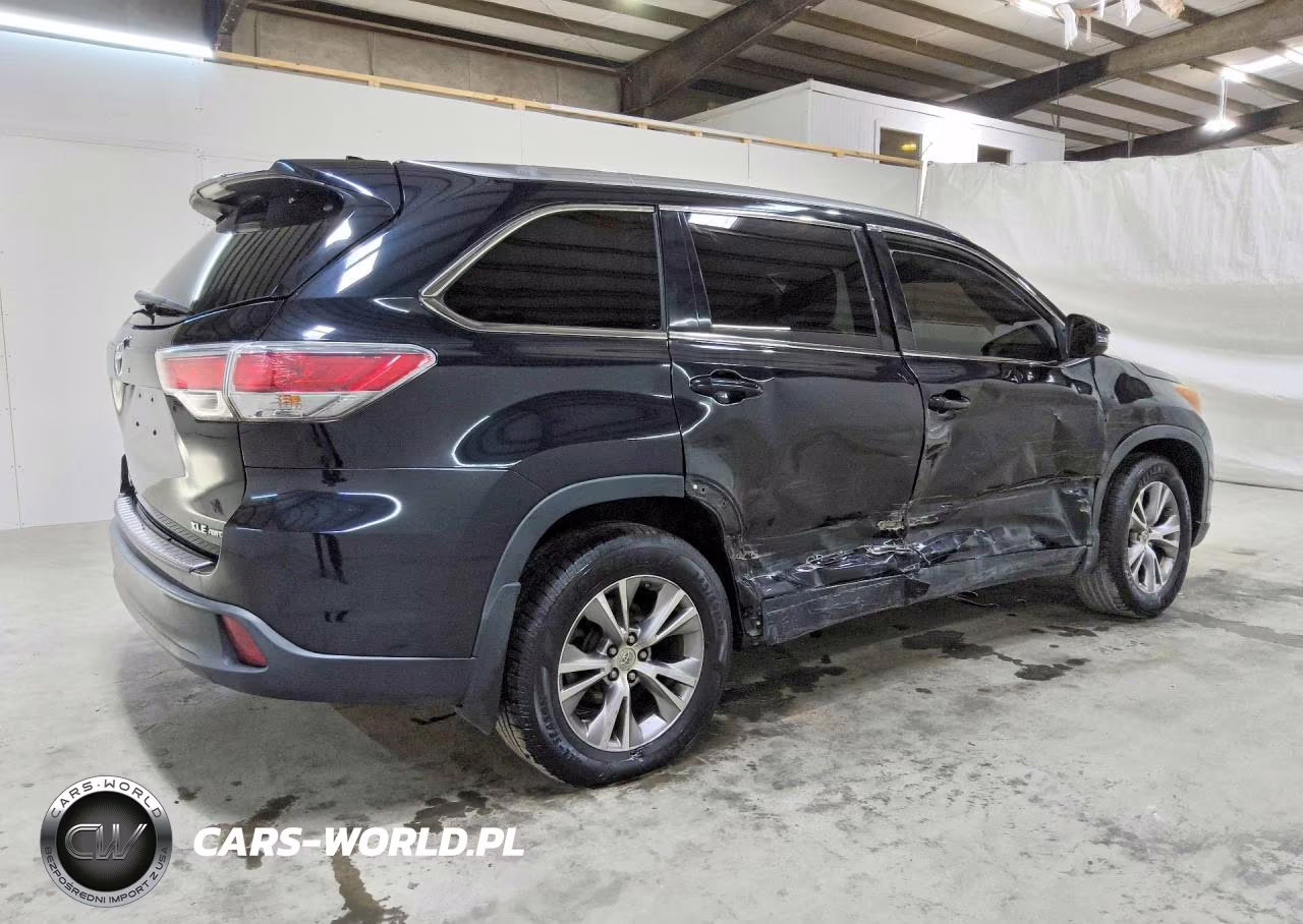 2015 Toyota Highlander Xle VIN:5TDJKRFH1FS156795 - 3