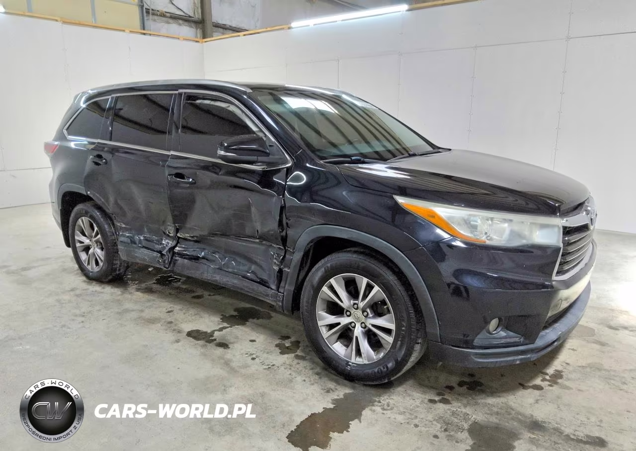 2015 Toyota Highlander Xle VIN:5TDJKRFH1FS156795 - 4