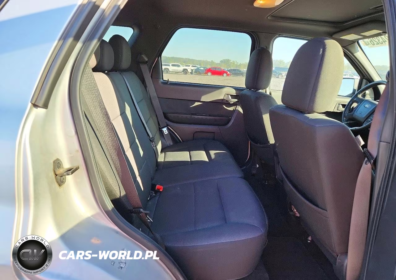 2010 Ford Escape Xlt VIN:1FMCU0D78AKD39079 - 10