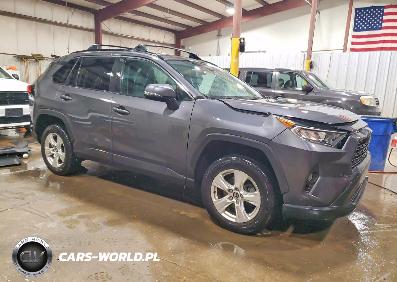 2020 Toyota Rav4 Xle VIN:2T3P1RFV6LW110313 - 4