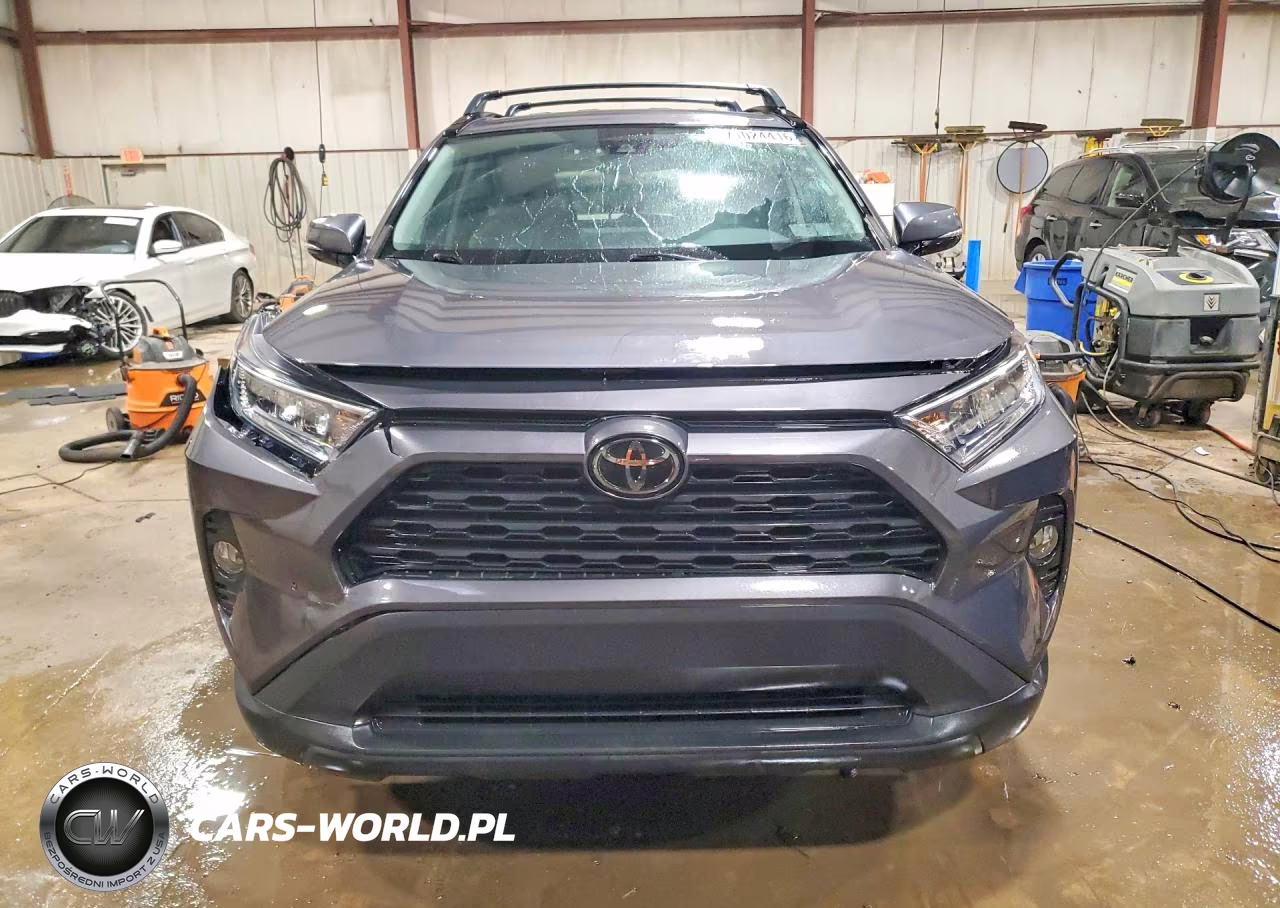 2020 Toyota Rav4 Xle VIN:2T3P1RFV6LW110313 - 5