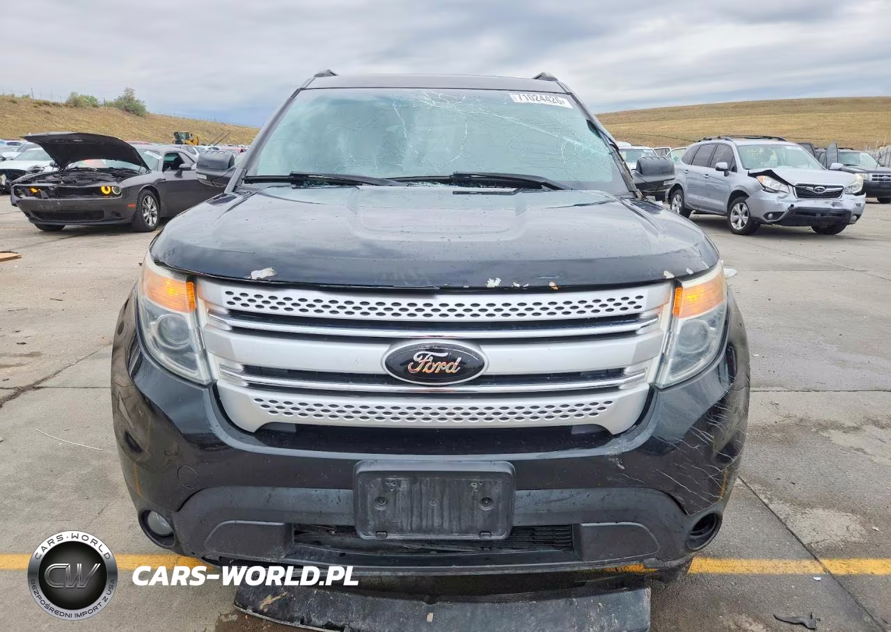 2013 Ford Explorer Xlt VIN:1FM5K8D84DGC15386 - 5