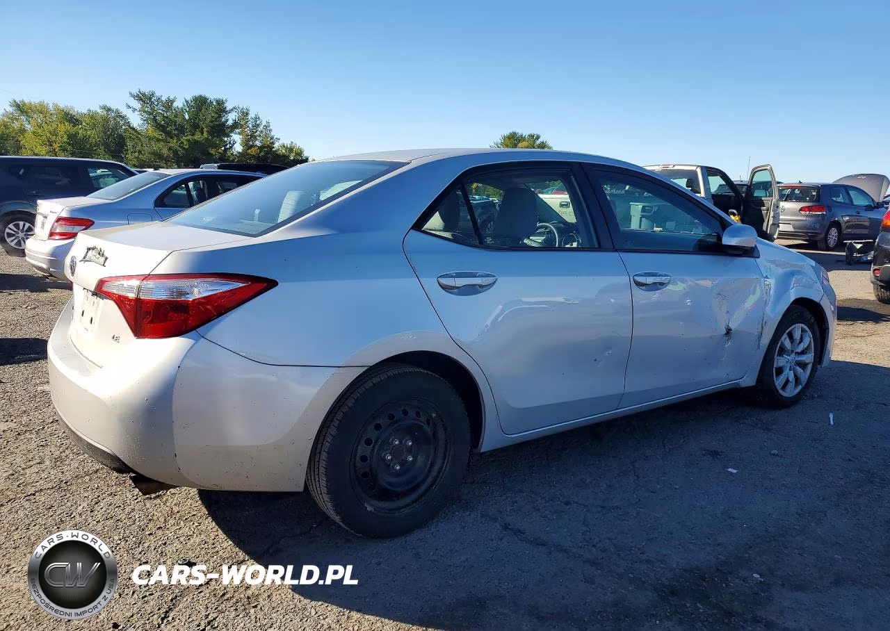 2016 Toyota Corolla Le VIN:2T1BURHE3GC559236 - 3