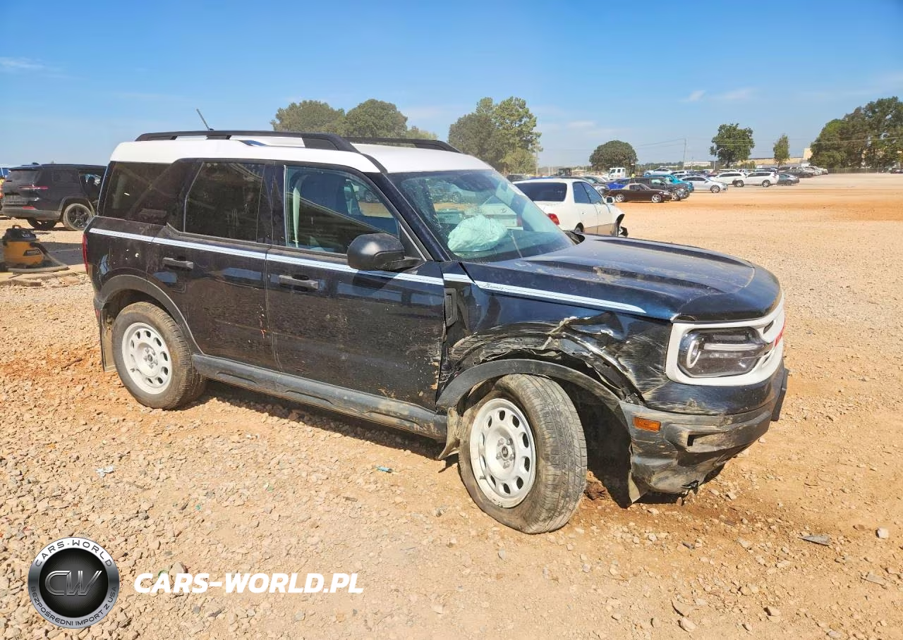 2023 Ford Bronco Sport Heritage VIN:3FMCR9G61PRD08107 - 4