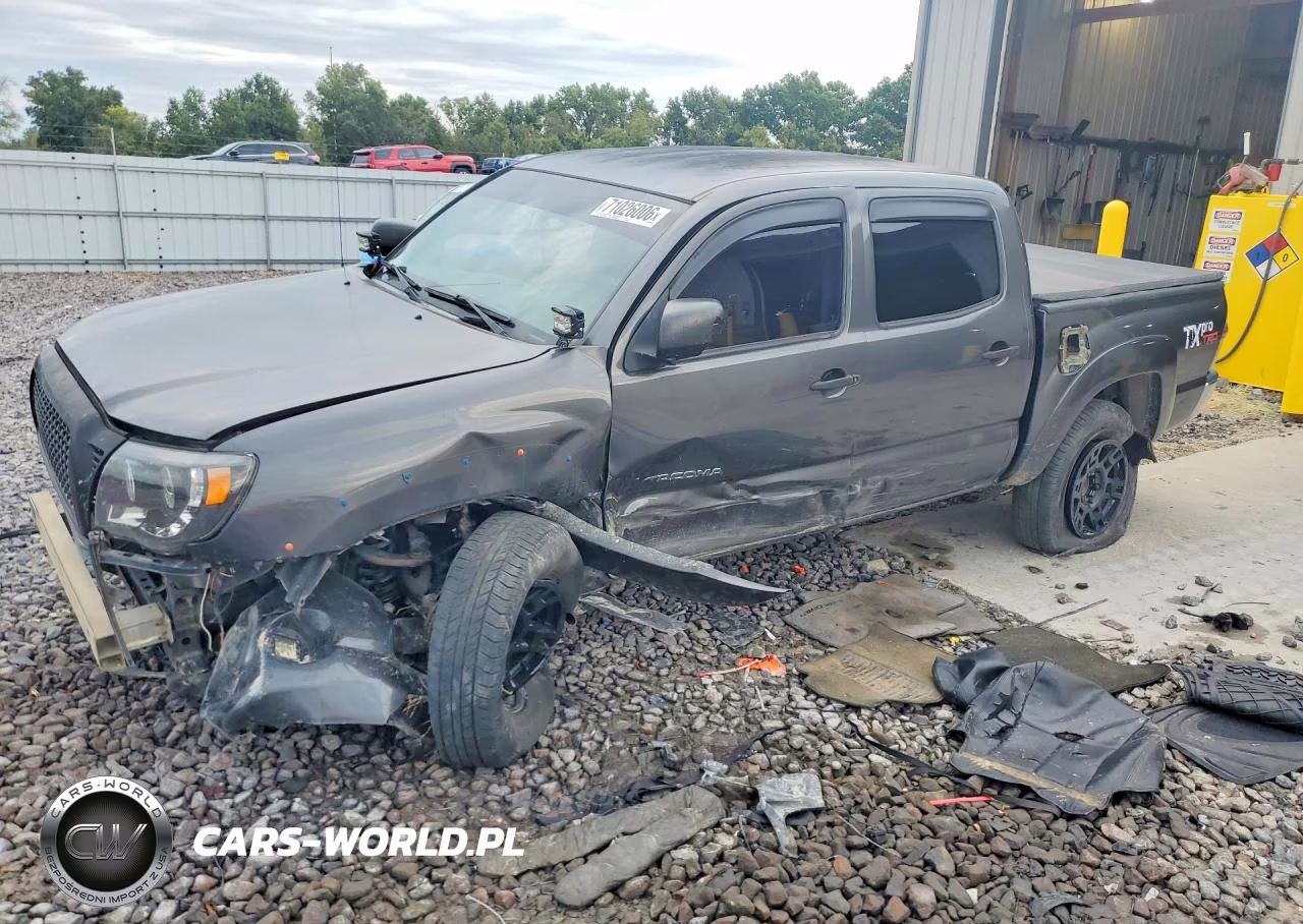 2011 Toyota Tacoma V6 VIN:3TMLU4EN5BM079596 - 1