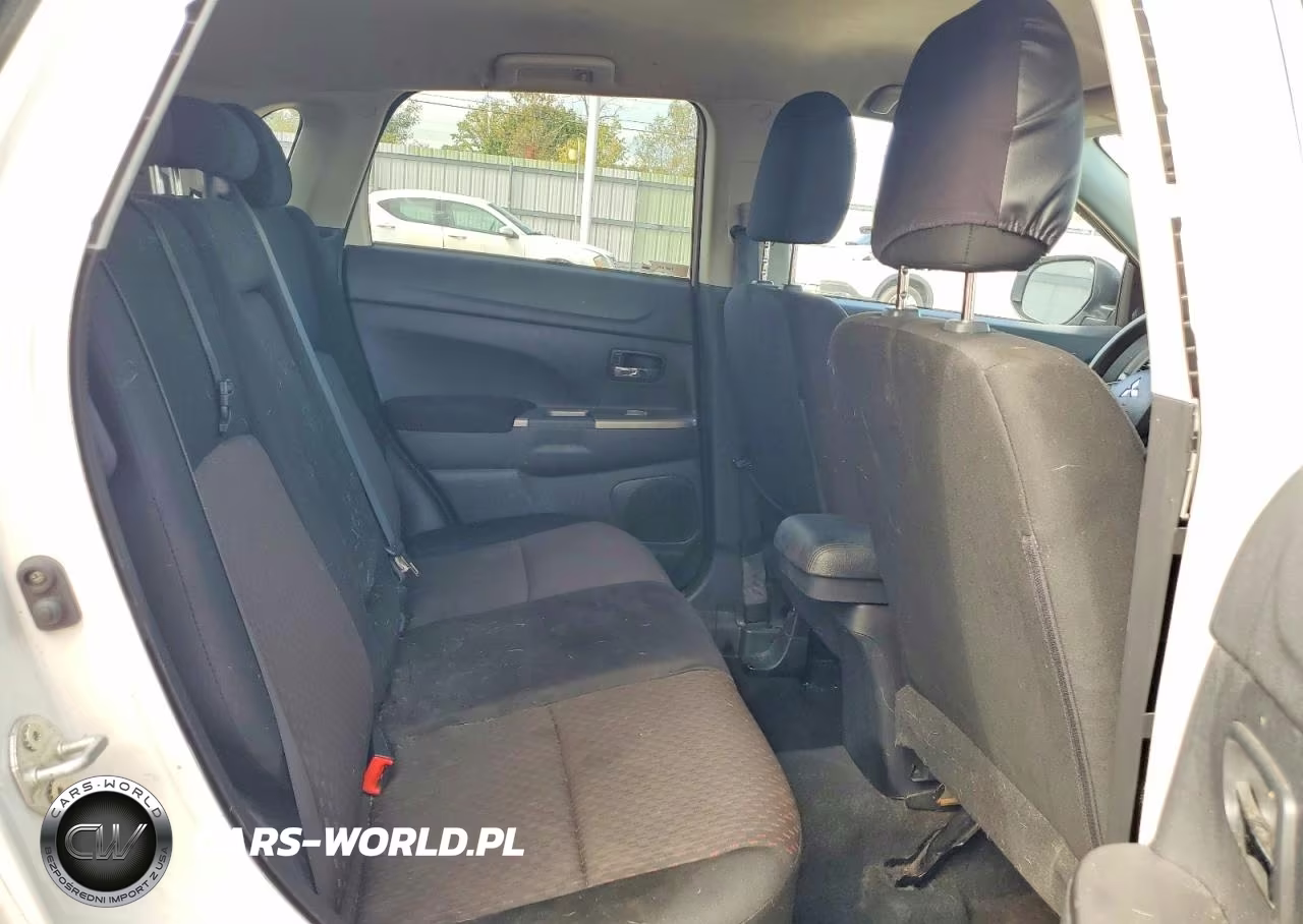 2019 Mitsubishi Outlander Sport Es VIN:JA4AR3AU7KU000564 - 11