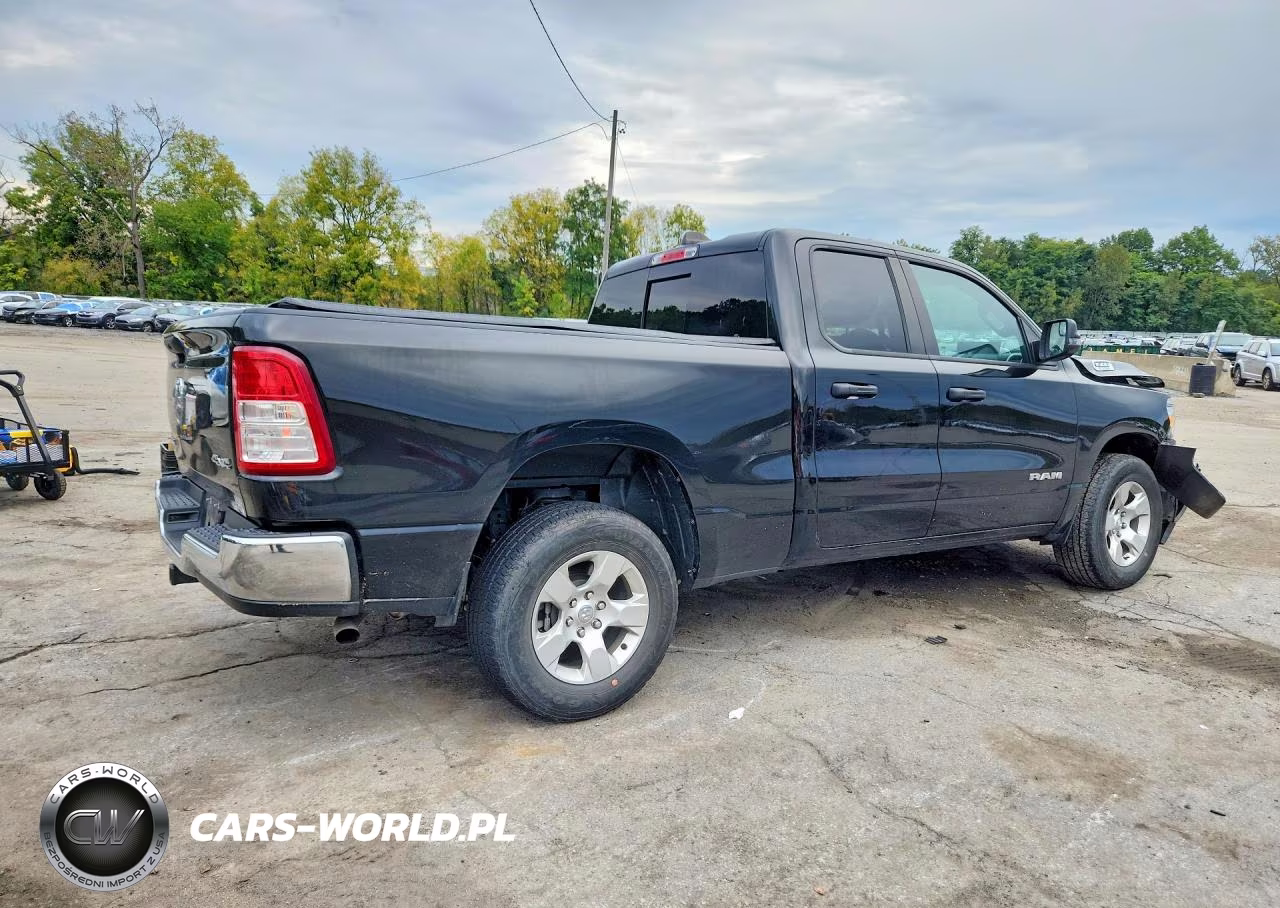 2023 Ram 1500 Big Horn-Lone Star VIN:1C6RRFBGXPN643843 - 3