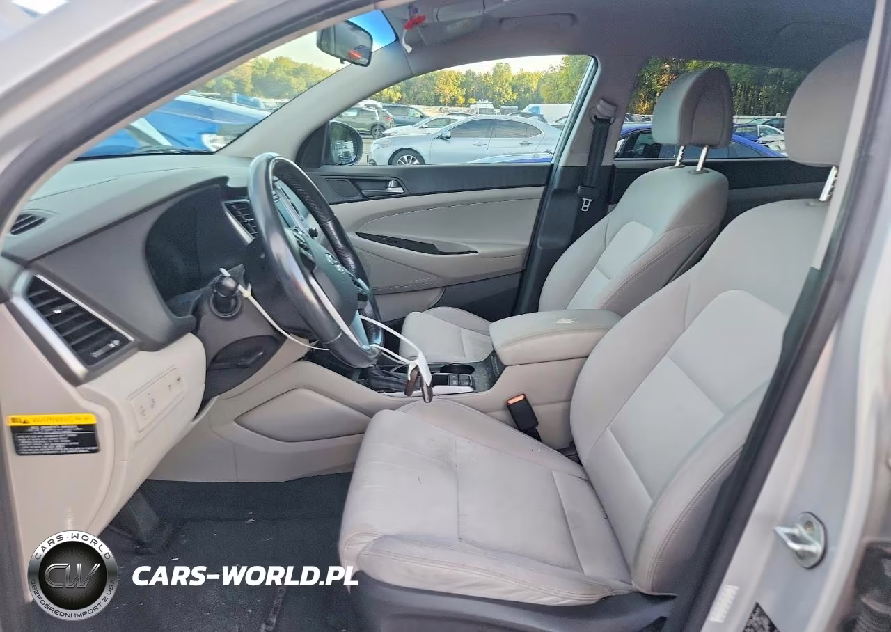 2017 Hyundai Tucson Sport VIN:KM8J3CA23HU287721 - 7