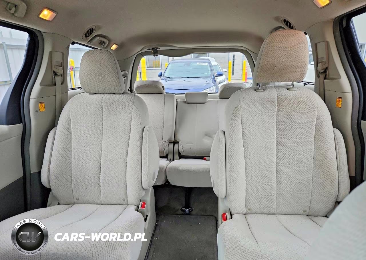 2012 Toyota Sienna Le VIN:5TDJK3DC1CS036530 - 10