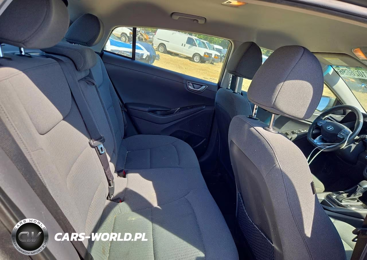 2022 Hyundai Ioniq Se VIN:KMHC75LCXNU268514 - 10