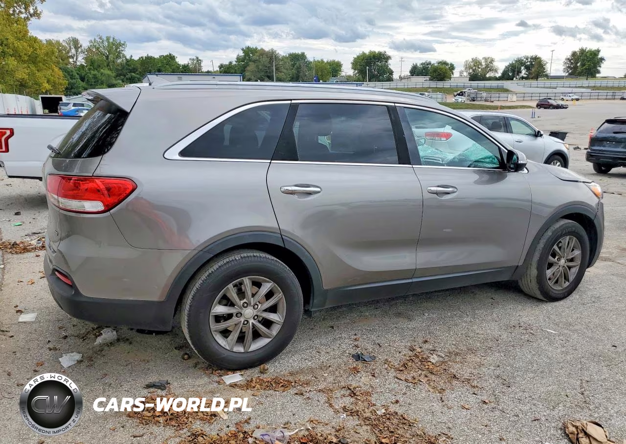 2016 Kia Sorento Lx VIN:5XYPG4A38GG128291 - 3