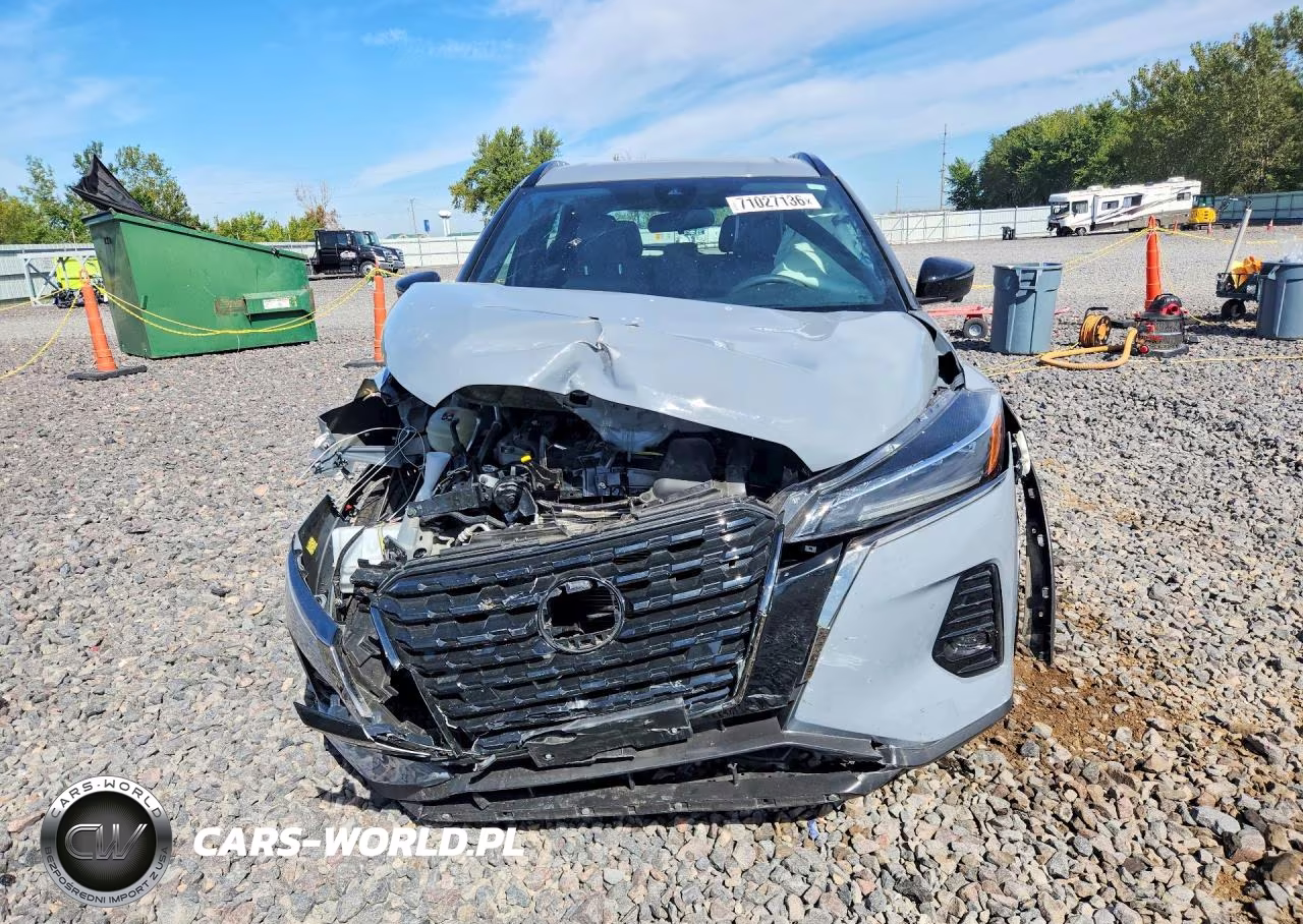 2024 Nissan Kicks Sr VIN:3N1CP5DV0RL499249 - 5