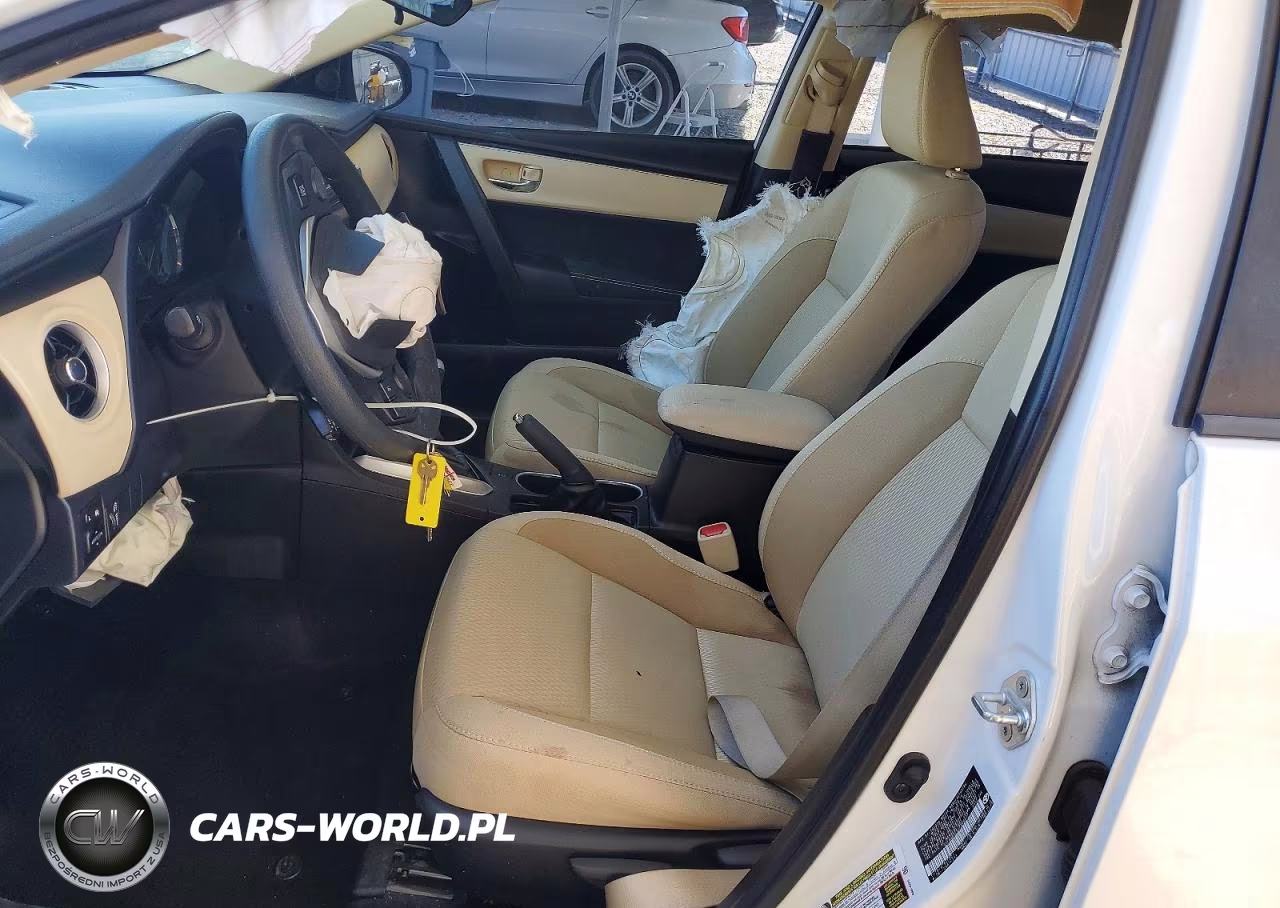 2018 Toyota Corolla Le VIN:5YFBURHE6JP806837 - 7