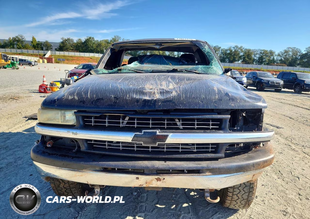 2002 Chevrolet Silverado K1500 VIN:1GCEK14T52Z224051 - 5