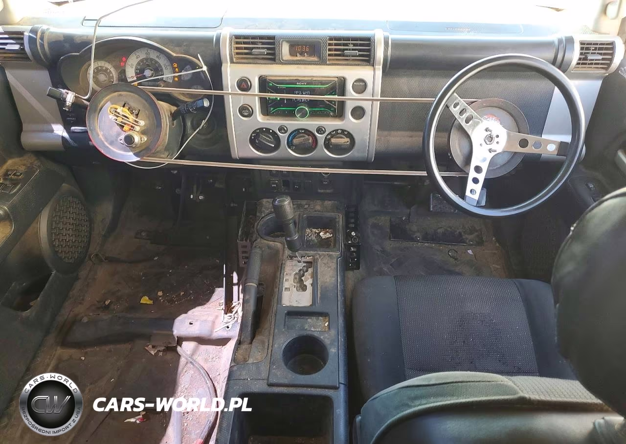 2007 Toyota Fj Cruiser Base VIN:JTEZU11F270013696 - 8