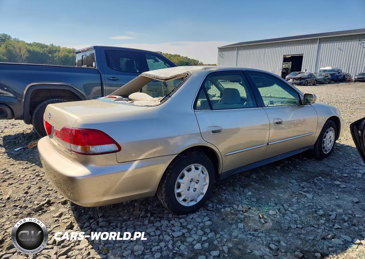 2001 Honda Accord Lx VIN:JHMCG65551C000364 - 3